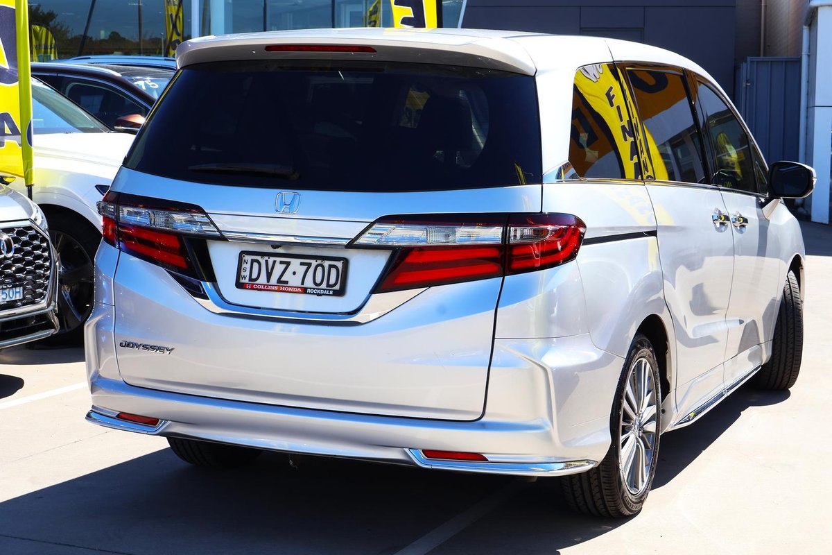 2018 Honda Odyssey VTi-L 5th Gen MY18 image 5