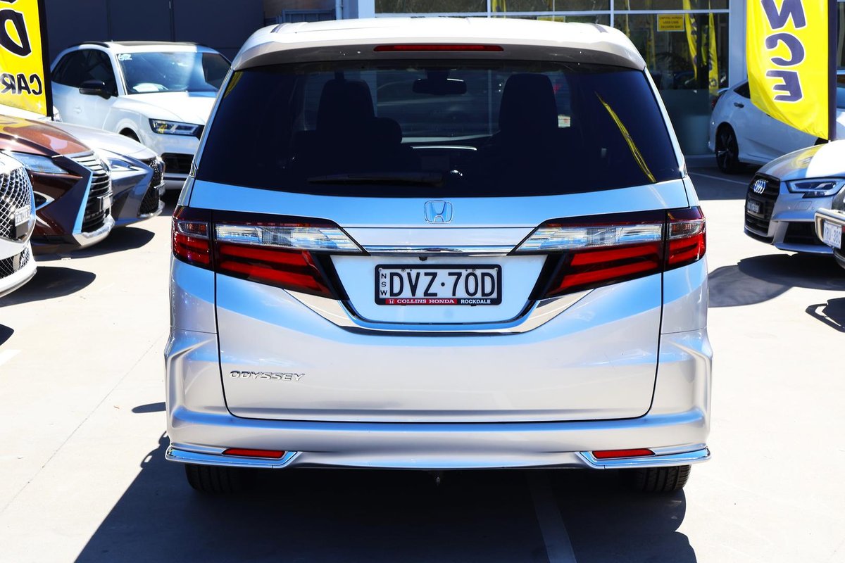 2018 Honda Odyssey VTi-L 5th Gen MY18 image 6