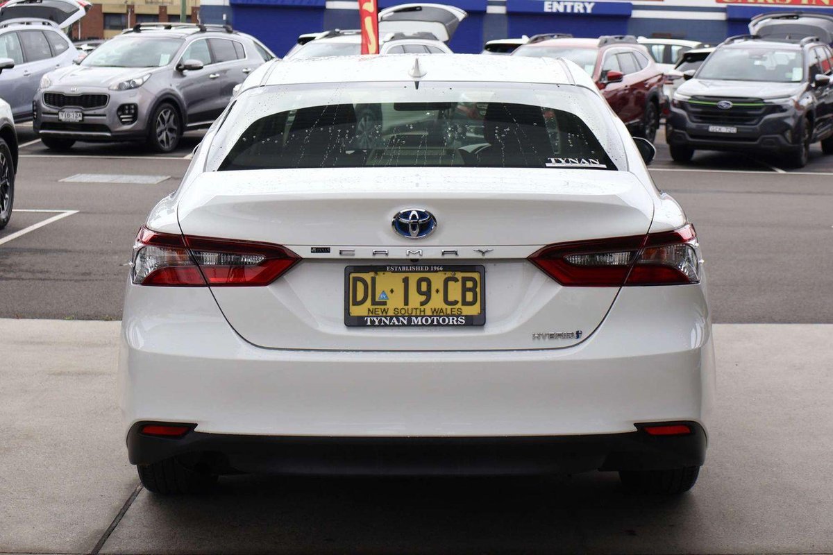 2024 Toyota Camry Ascent AXVH70R image 6