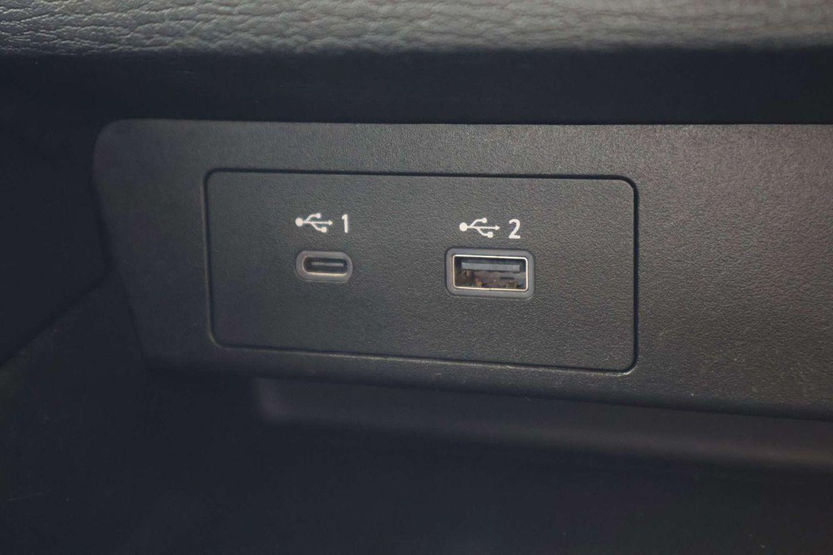 2025 Mitsubishi Outlander ES ZM MY24 image 15