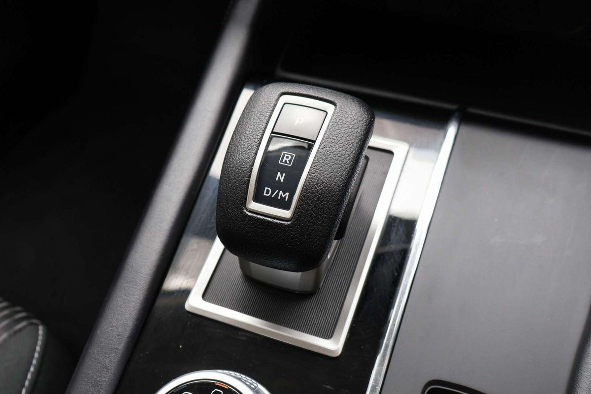 2025 Mitsubishi Outlander ES ZM MY24 image 2