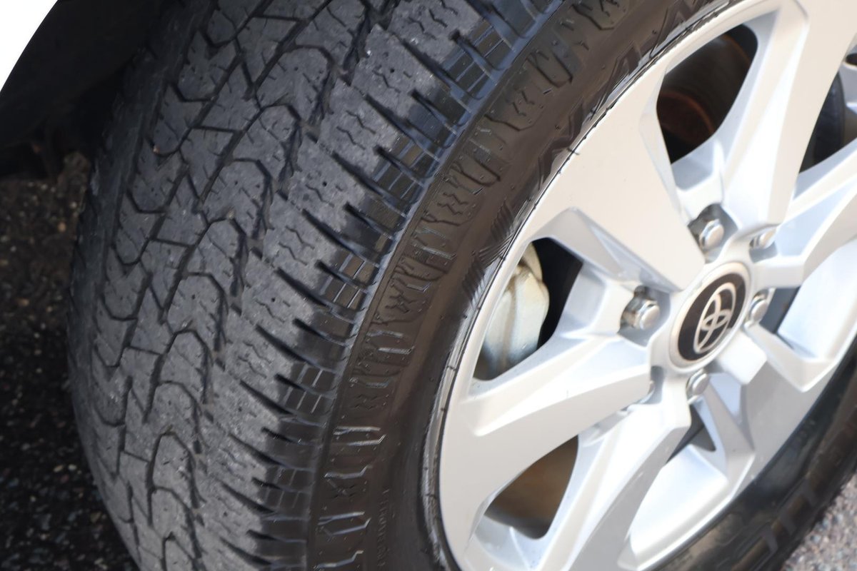 2024 Toyota Landcruiser GXL FJA300R 4X4 Dual Range image 8