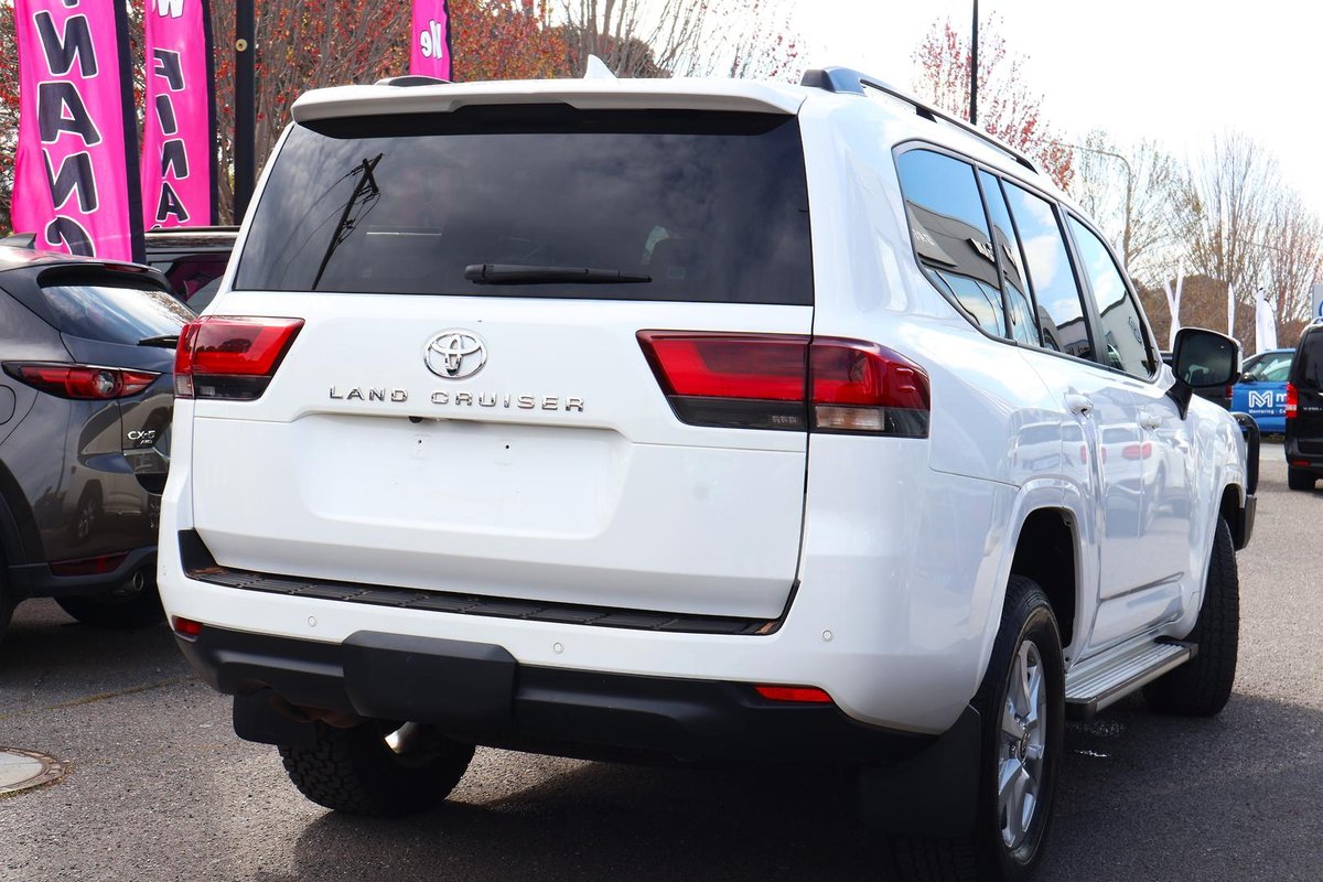 2024 Toyota Landcruiser GXL FJA300R 4X4 Dual Range image 5