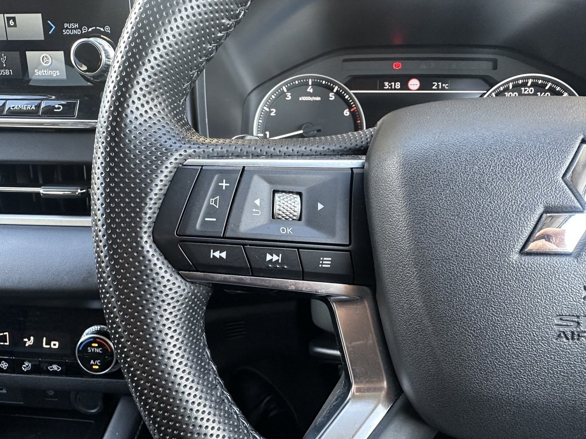 2024 Mitsubishi Outlander LS ZM MY24 image 17