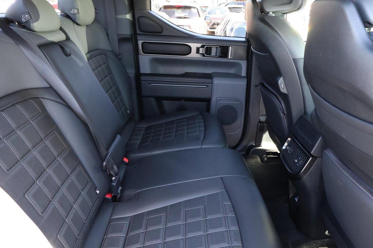 2025 Kia Tasman X-Line TK MY26 4X4 Dual Range image 16