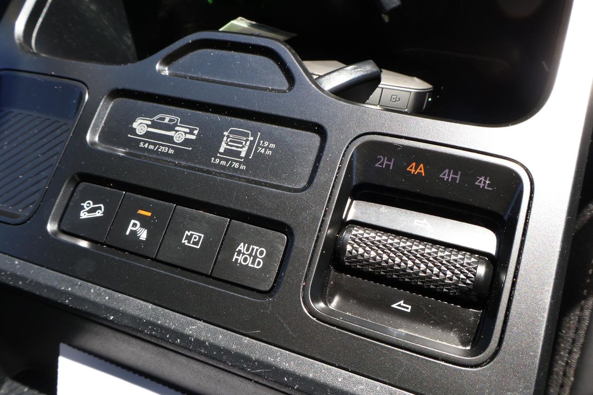 2025 Kia Tasman X-Line TK MY26 4X4 Dual Range image 24