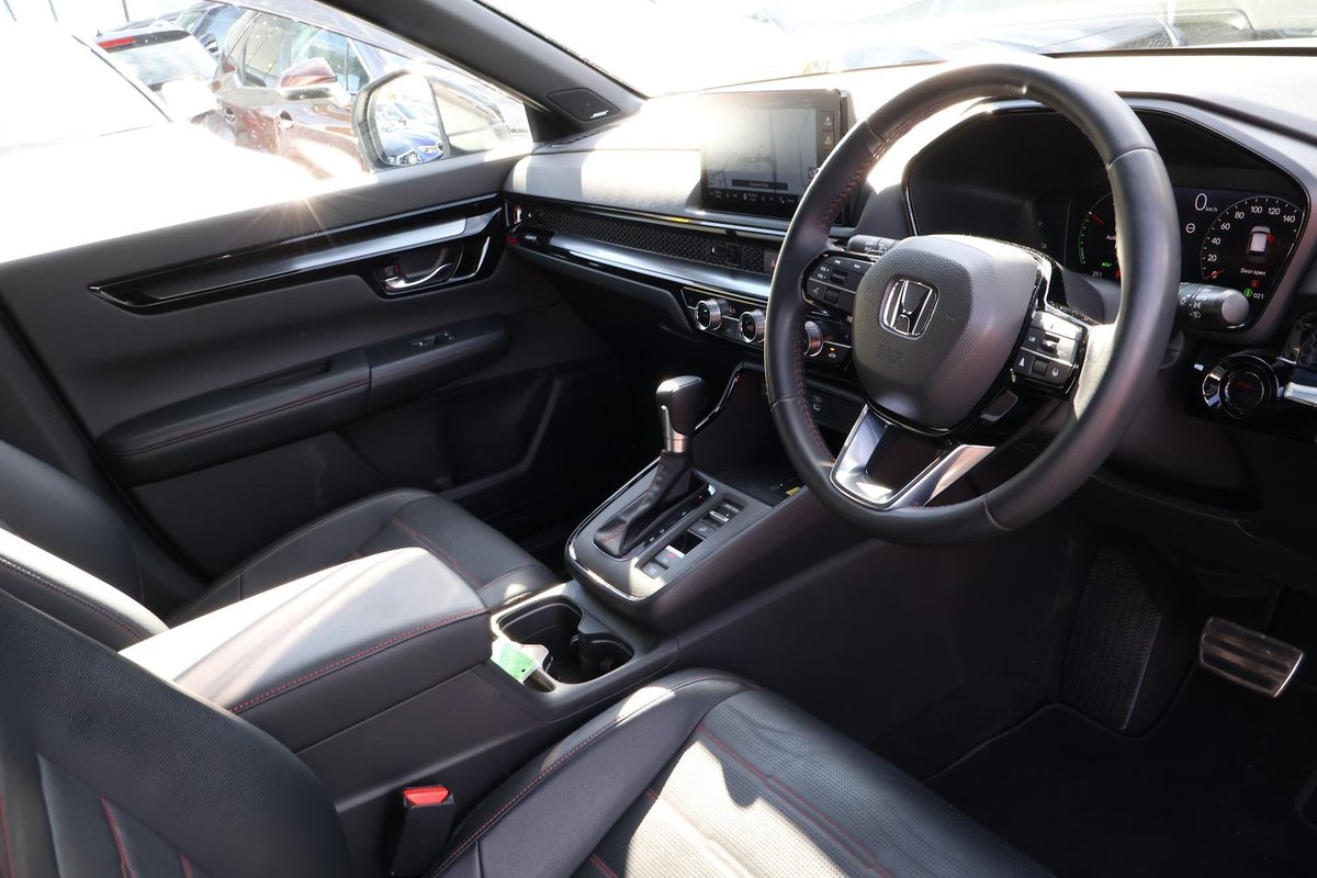 2024 Honda CR-V e:HEV RS MY24 image 17