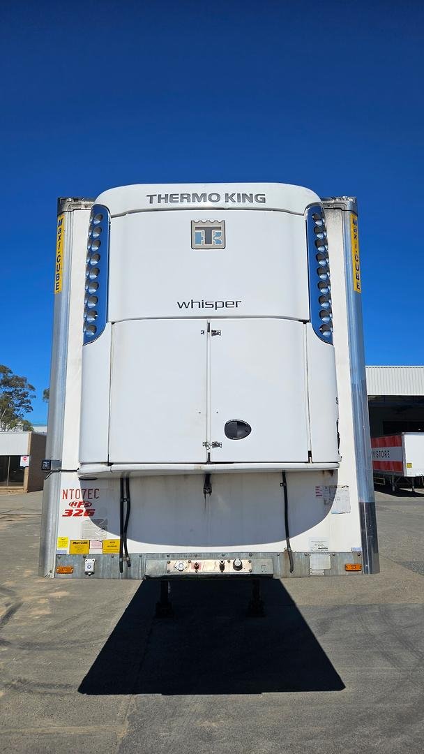 2011 Maxitrans 22P Freezer Van image 9