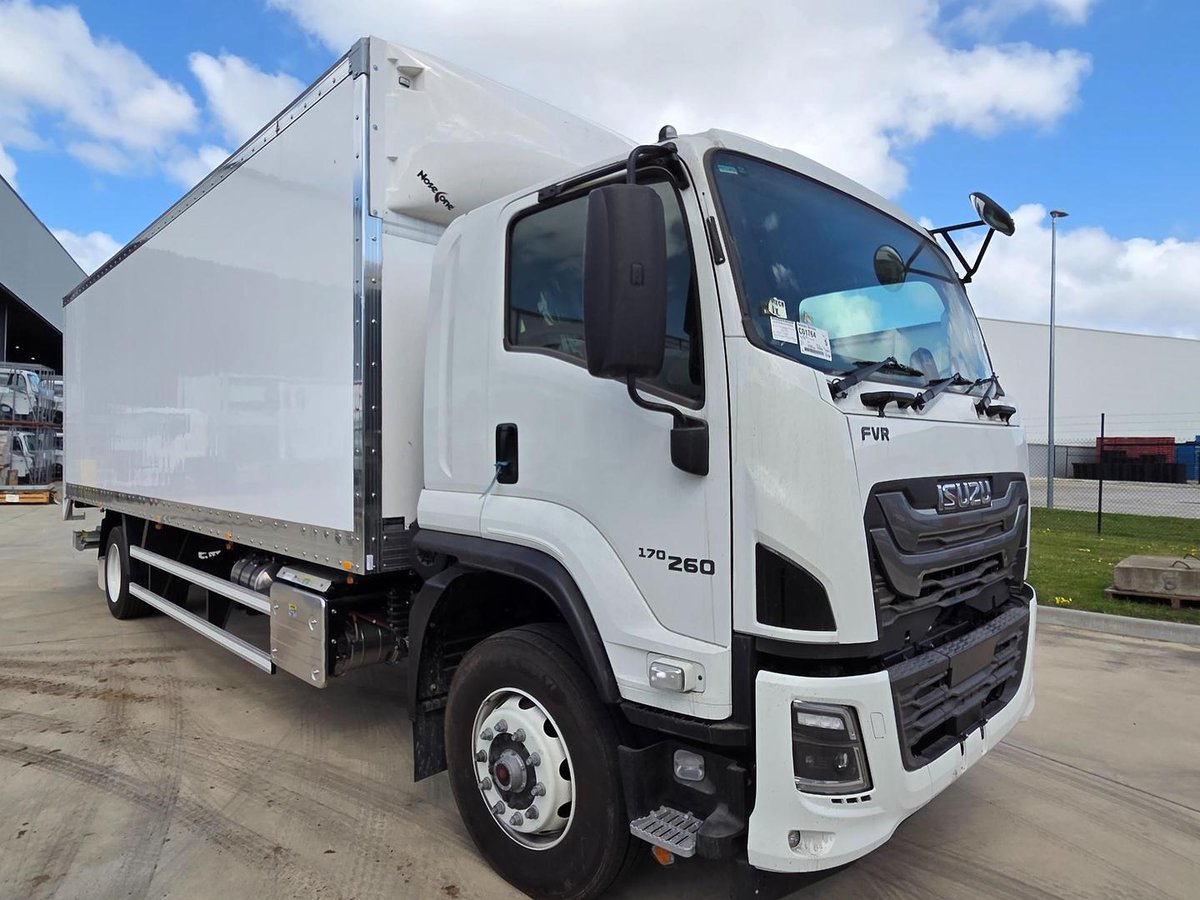 2025 Isuzu Fvr170-300 Auto Lwb (My25) 12 Pallet Auto Van And Lift image 5