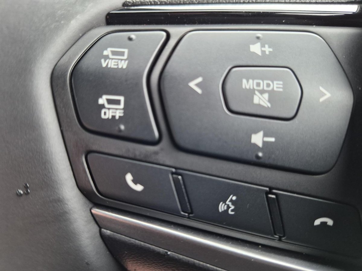 2026 Isuzu MU-X X-TERRAIN MY25.5 4X4 Dual Range image 17