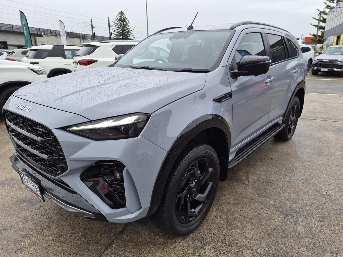 2026 Isuzu MU-X X-TERRAIN MY25.5 4X4 Dual Range image 5
