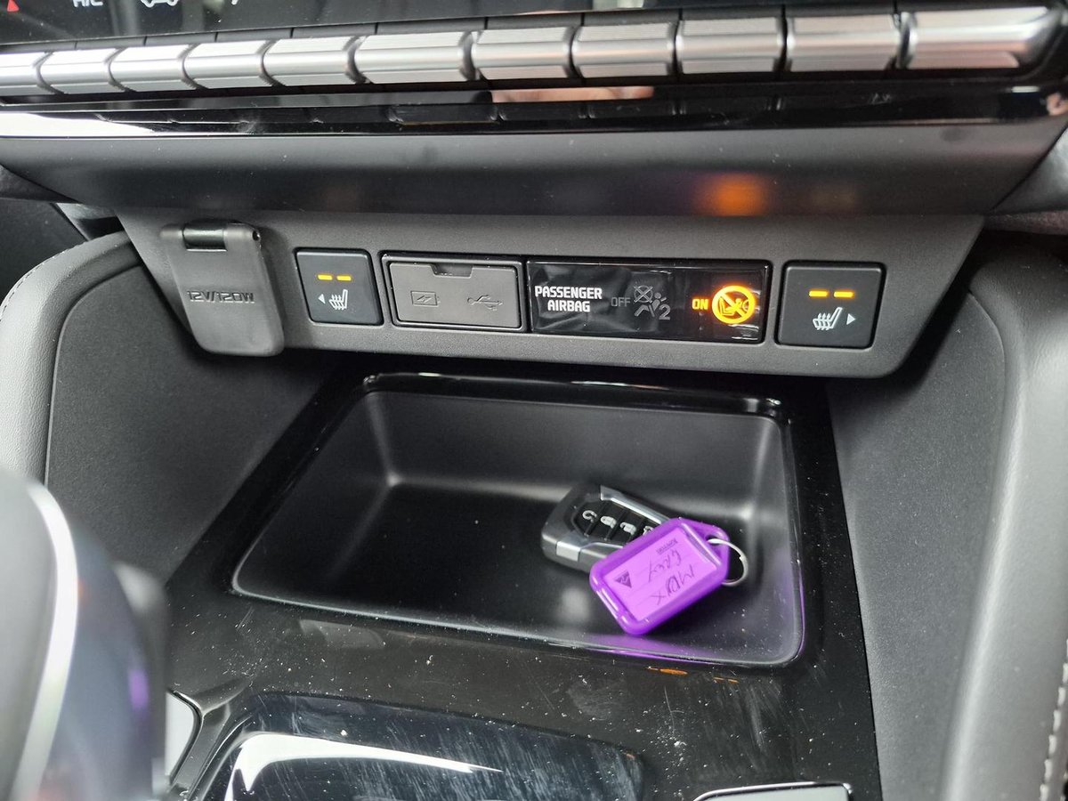 2026 Isuzu MU-X X-TERRAIN MY25.5 4X4 Dual Range image 25