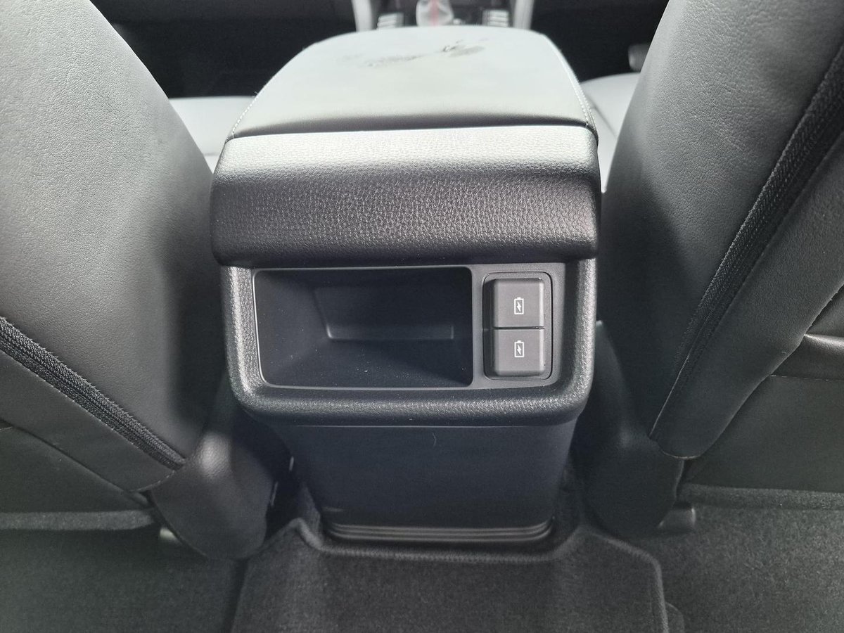 2026 Isuzu MU-X X-TERRAIN MY25.5 4X4 Dual Range image 10