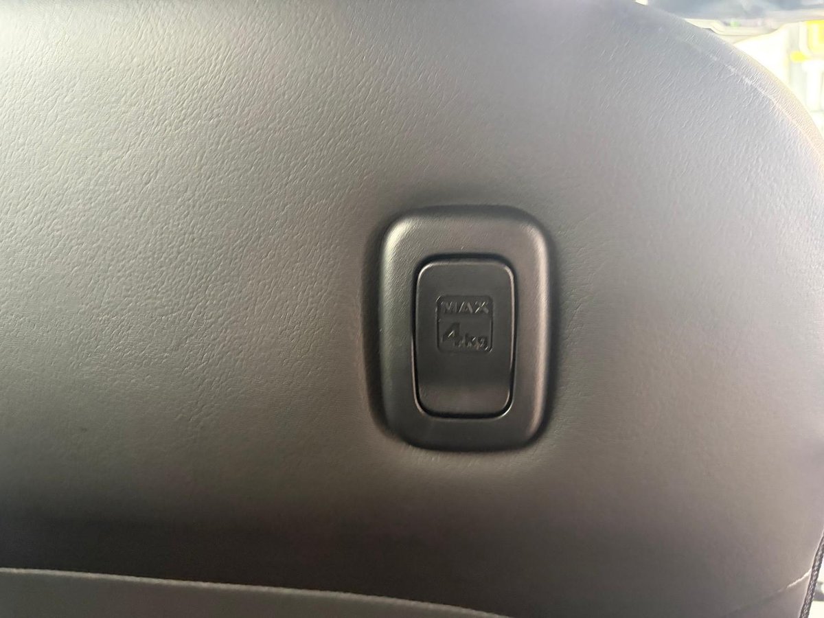 2026 Isuzu MU-X X-TERRAIN MY25.5 4X4 Dual Range image 16