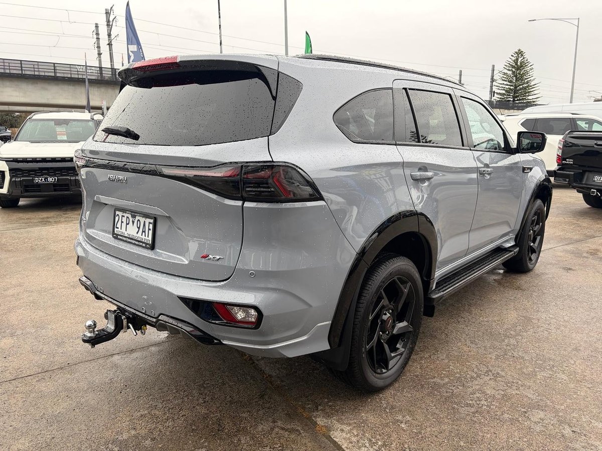2026 Isuzu MU-X X-TERRAIN MY25.5 4X4 Dual Range image 5
