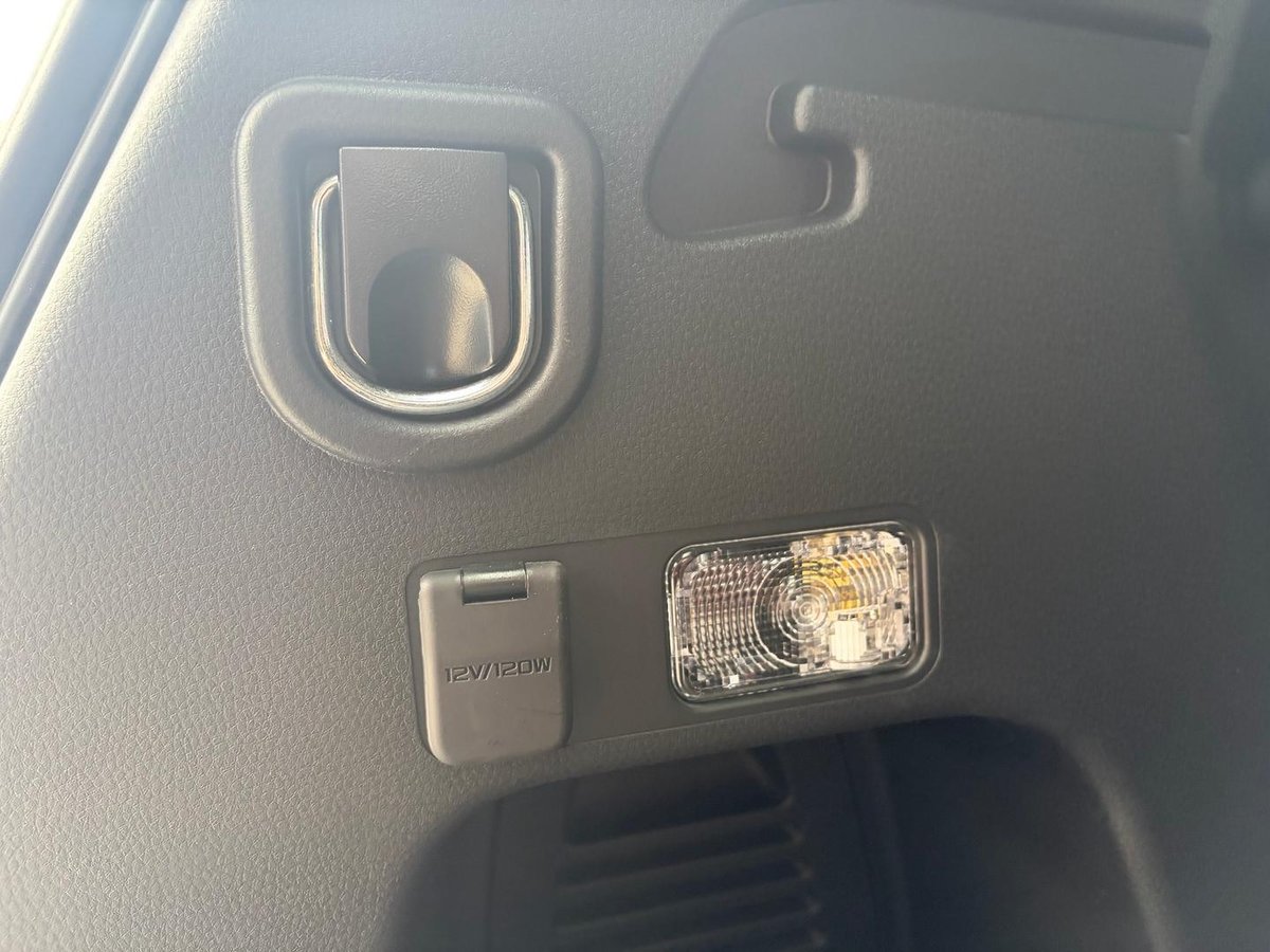 2026 Isuzu MU-X X-TERRAIN MY25.5 4X4 Dual Range image 17