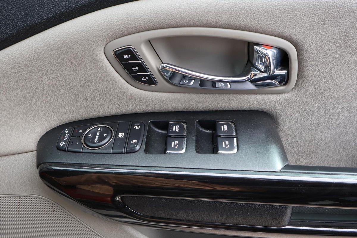 2019 Kia Carnival Platinum YP MY19 image 34