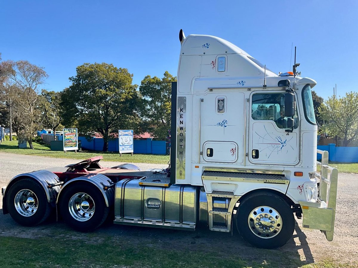 2014 Kenworth K200 image 5