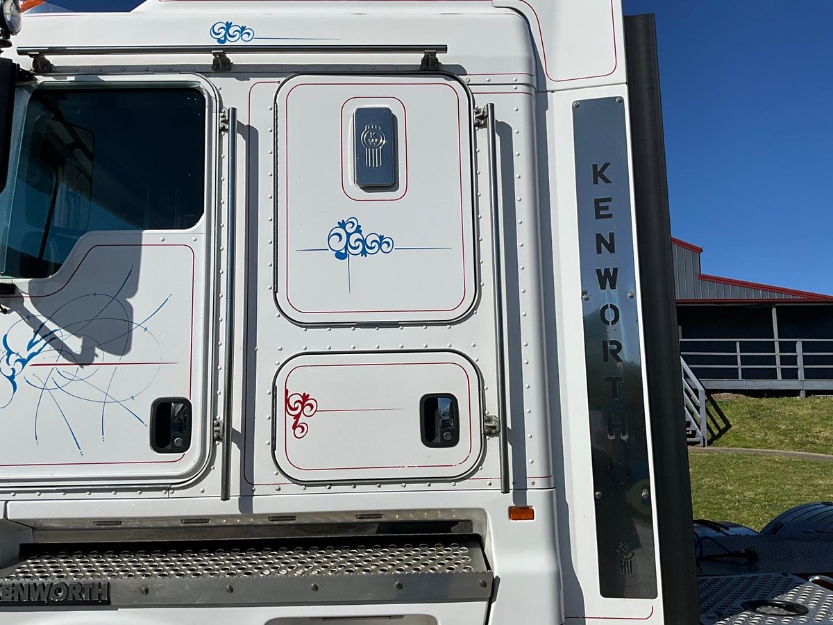 2014 Kenworth K200 image 23