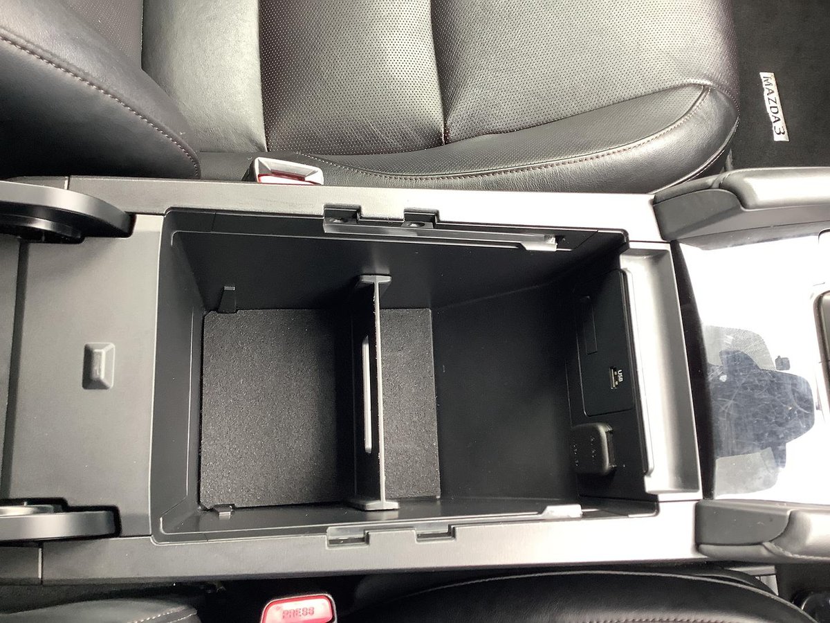 2019 Mazda 3 G20 Touring BP Series image 24