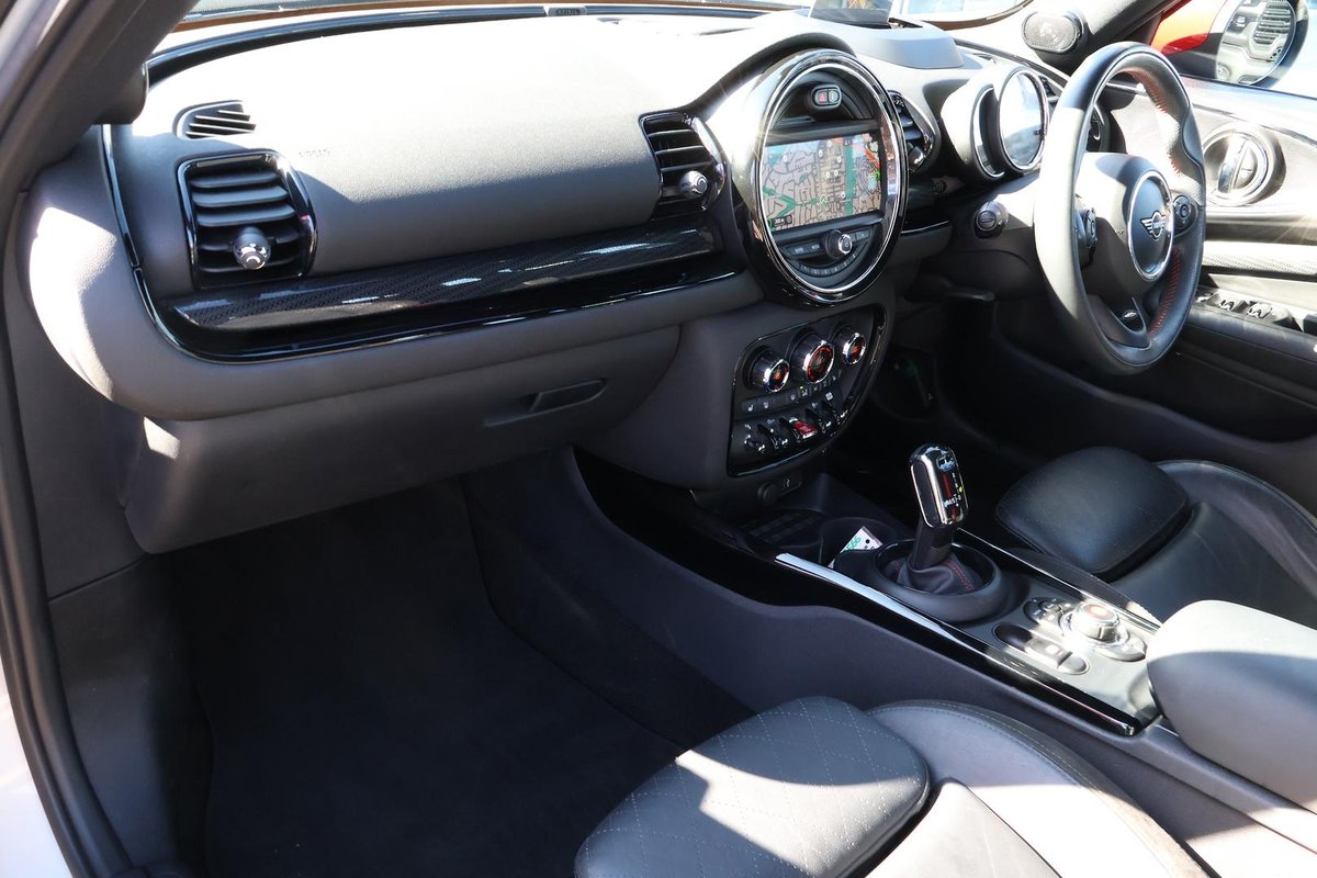 2020 MINI Clubman John Cooper Works F54 LCI Four Wheel Drive image 17