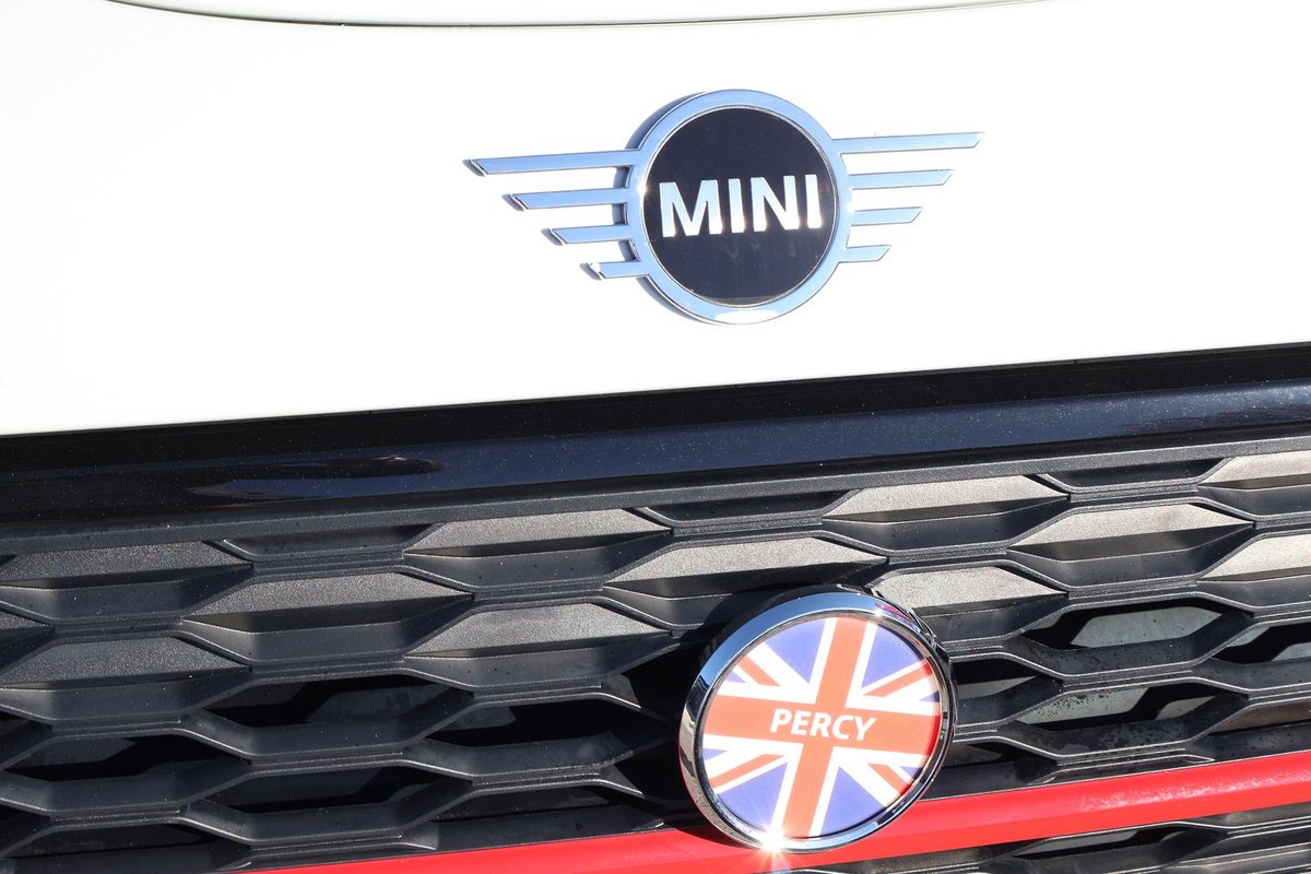 2020 MINI Clubman John Cooper Works F54 LCI Four Wheel Drive image 11