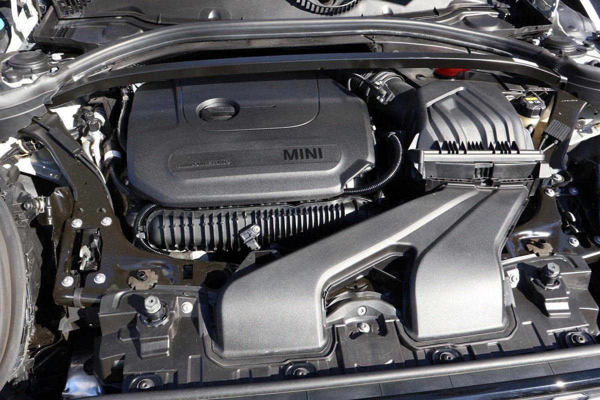 2020 MINI Clubman John Cooper Works F54 LCI Four Wheel Drive image 19