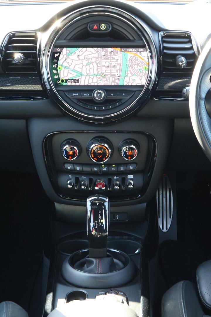 2020 MINI Clubman John Cooper Works F54 LCI Four Wheel Drive image 25