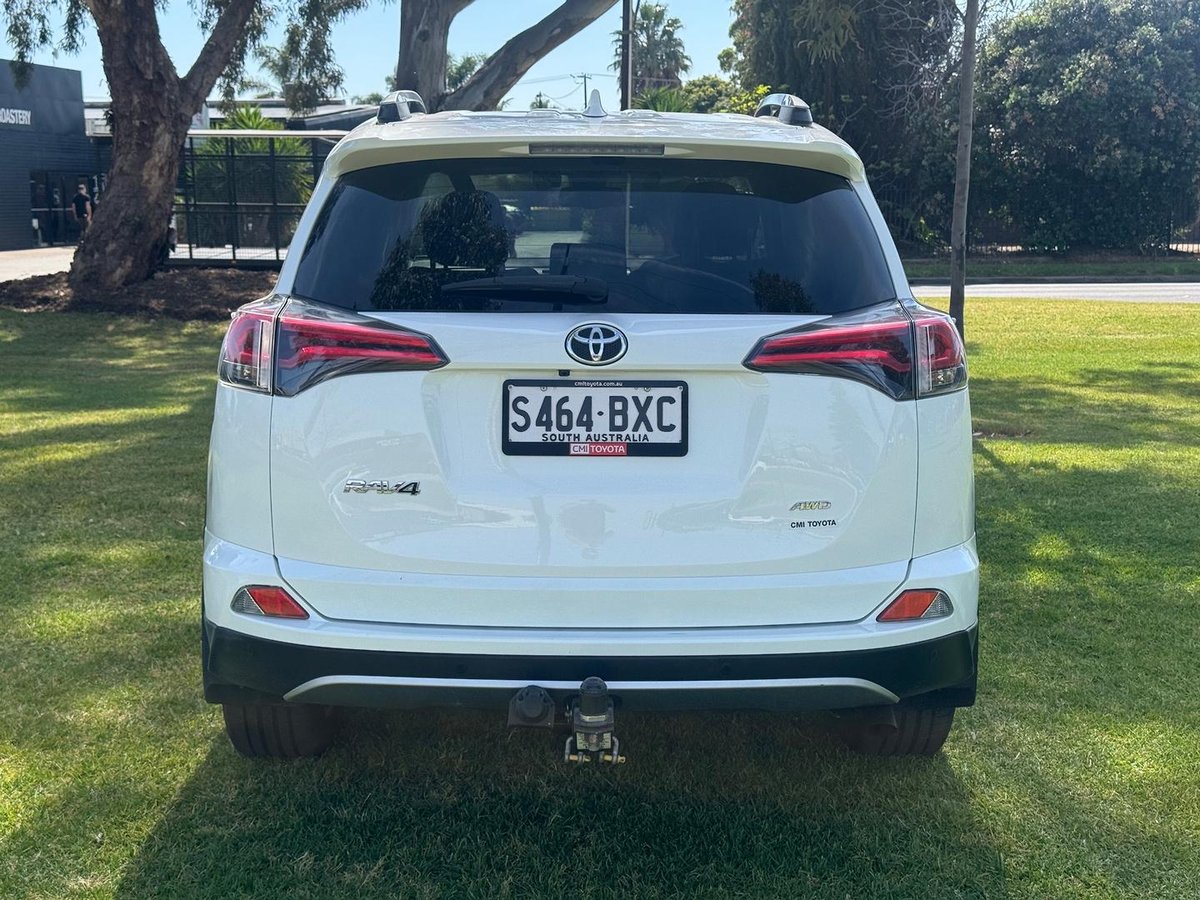 2018 Toyota RAV4 GXL ASA44R AWD image 6