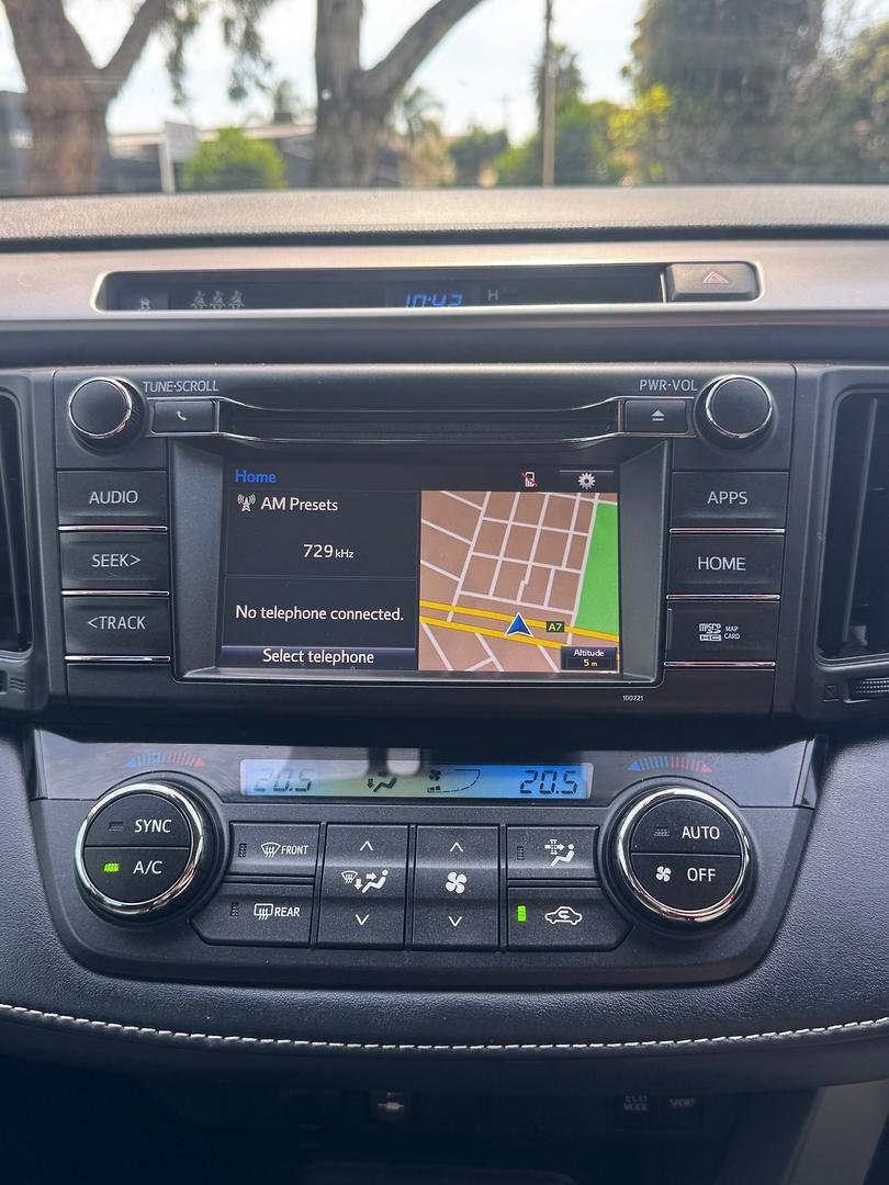 2018 Toyota RAV4 GXL ASA44R AWD image 16