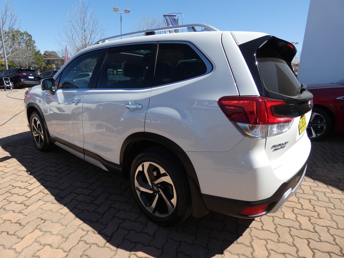 2023 Subaru Forester Hybrid S S5 MY23 AWD image 5