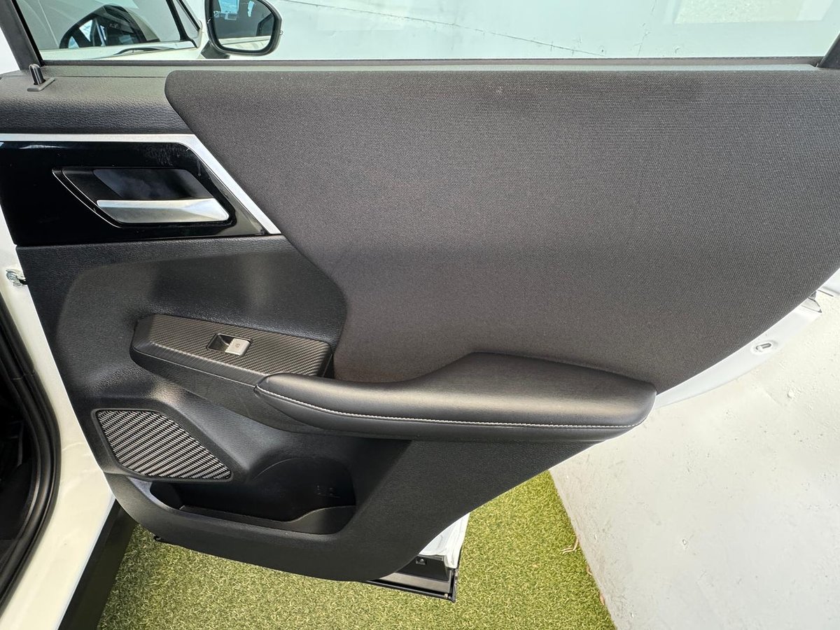 2024 Mitsubishi Outlander ES ZM MY24 image 16