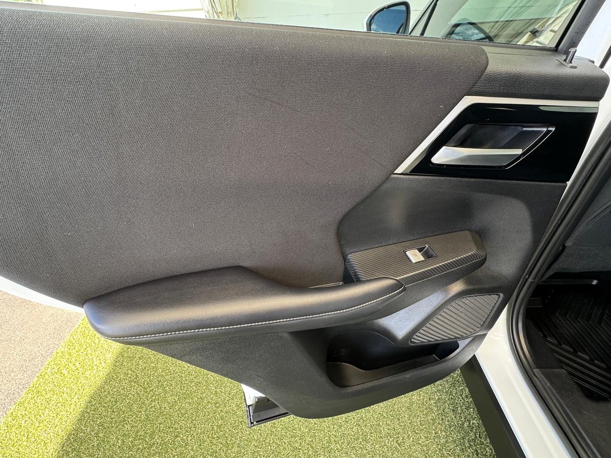 2024 Mitsubishi Outlander ES ZM MY24 image 17