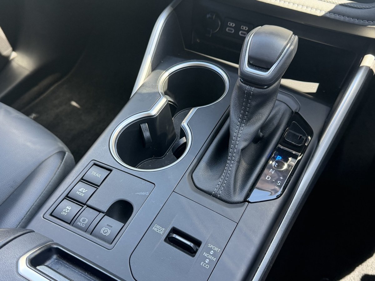 2023 Toyota Kluger GXL AXUH78R 4X4 On Demand image 15