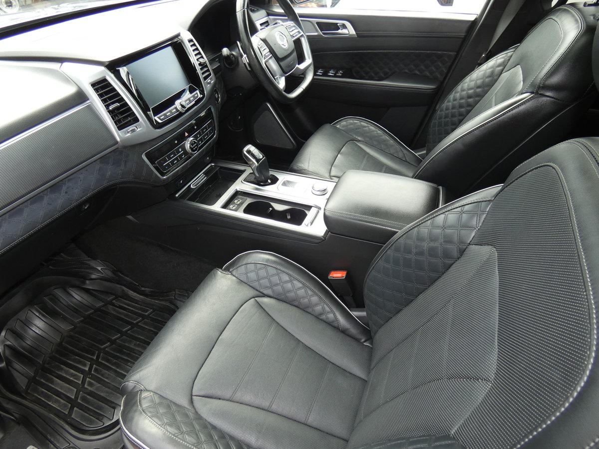 2022 SsangYong Rexton Ultimate Y450 MY23 4X4 Dual Range image 18