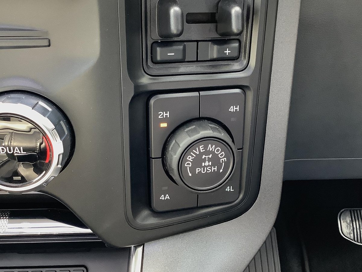 2023 Ford F-150 Lariat MY23 4X4 Dual Range image 49