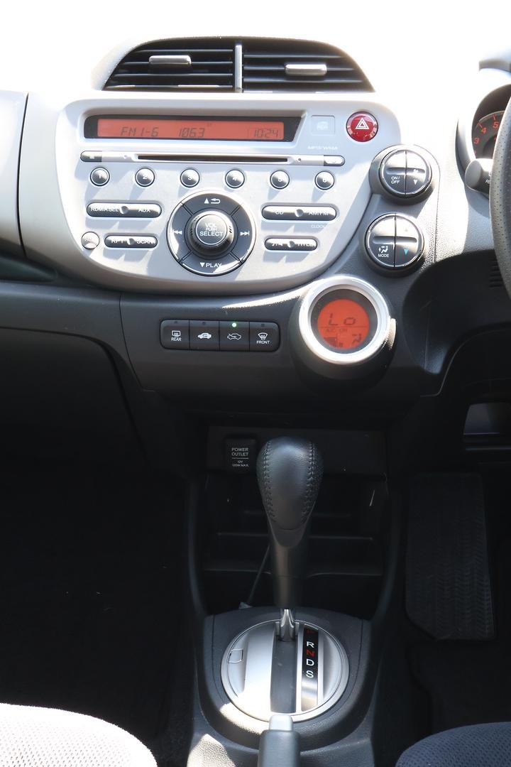 2013 Honda Jazz Vibe-S GE MY14 image 19