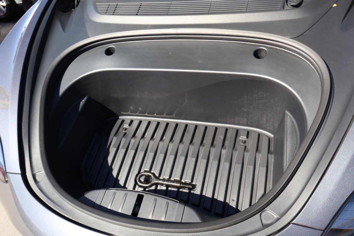 2023 Tesla Model 3 Rear-Wheel Drive image 12
