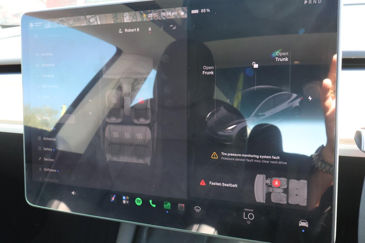 2023 Tesla Model 3 Rear-Wheel Drive image 26