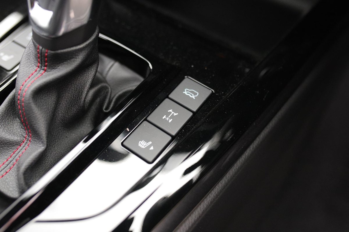 2025 Isuzu D-MAX X-TERRAIN MY25.5 4X4 Dual Range image 22