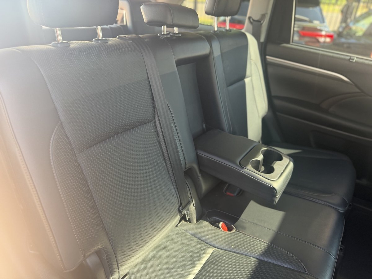 2023 Toyota Kluger image 25