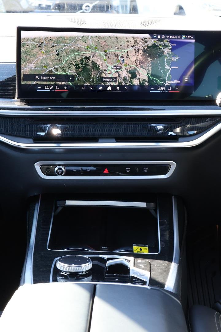 2024 BMW X7 xDrive40d M Sport G07 LCI 4X4 Constant image 27