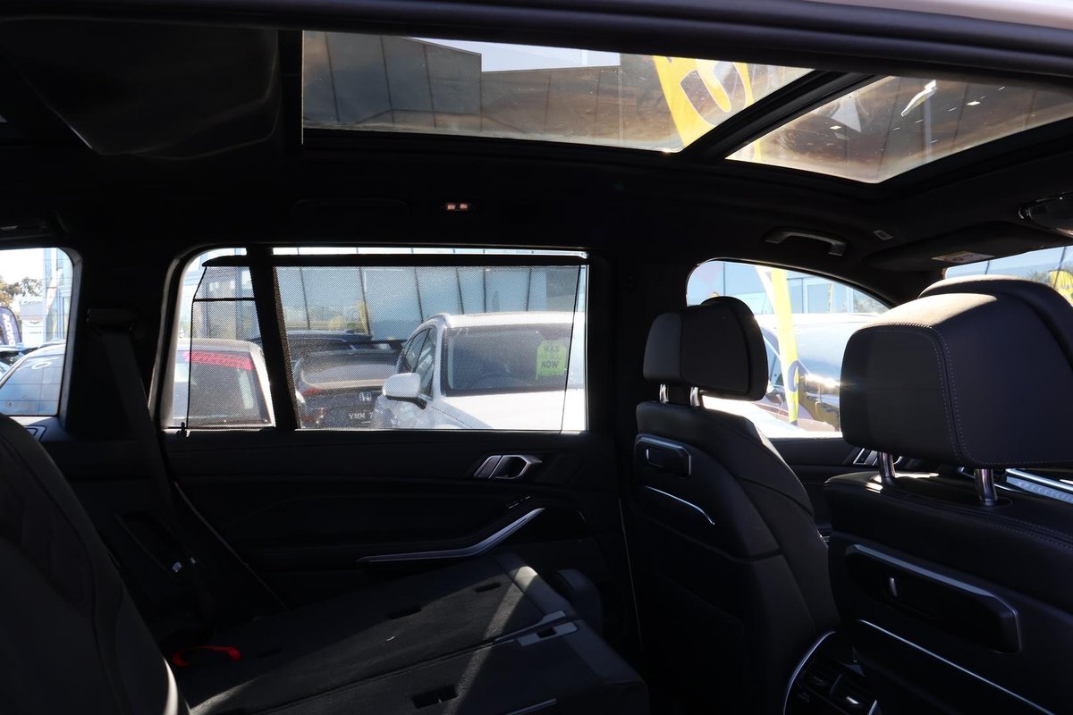 2024 BMW X7 xDrive40d M Sport G07 LCI 4X4 Constant image 17