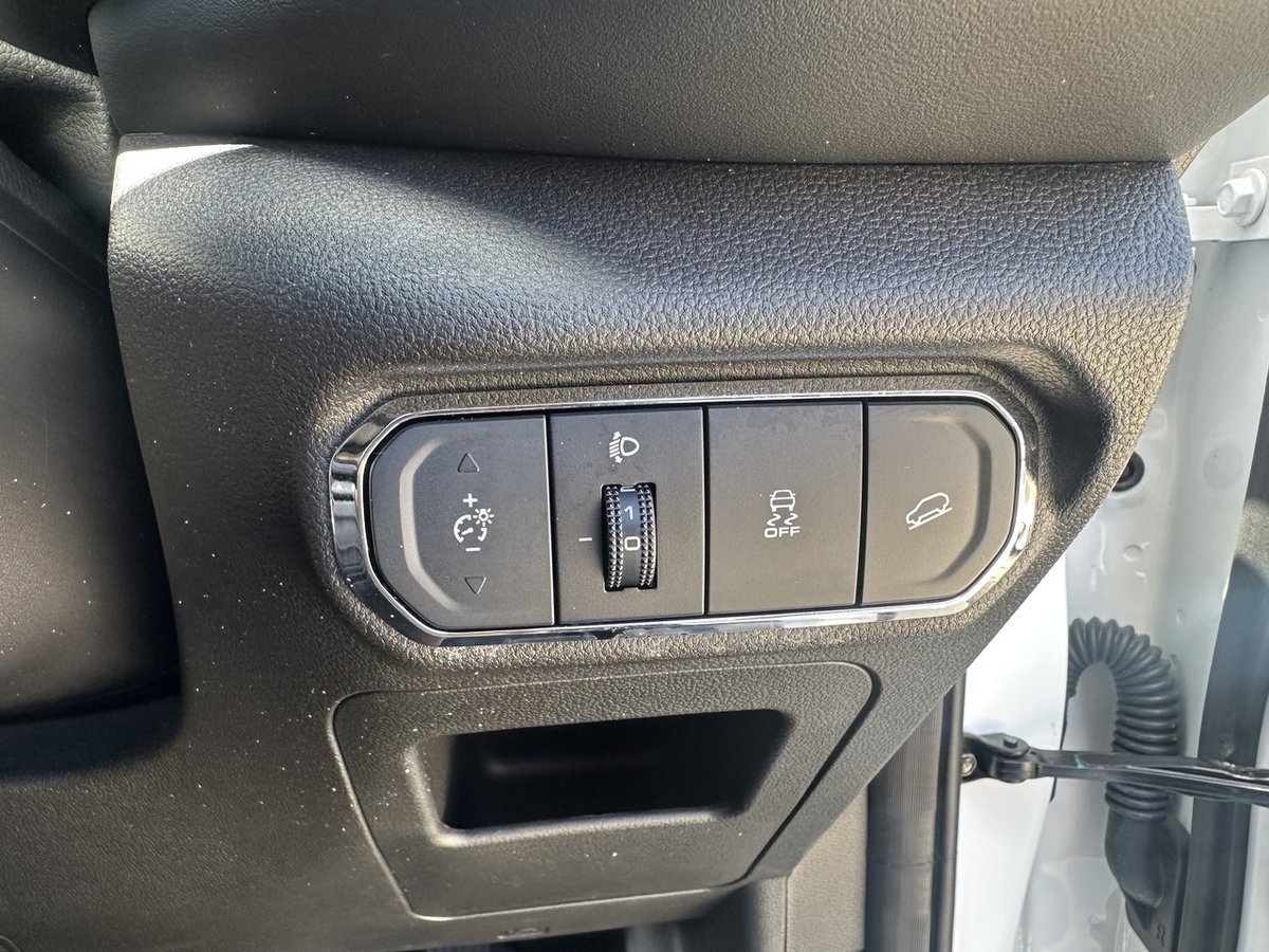 2024 GWM Haval Jolion Ultra Hybrid A02 image 13