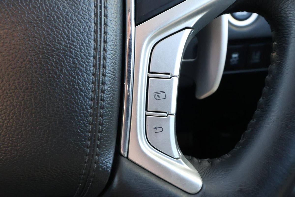 2022 Mitsubishi Triton GLS MR MY22 4X4 Dual Range image 30