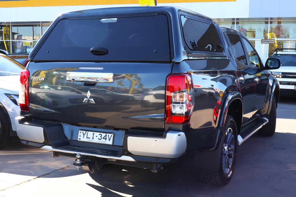 2022 Mitsubishi Triton GLS MR MY22 4X4 Dual Range image 5