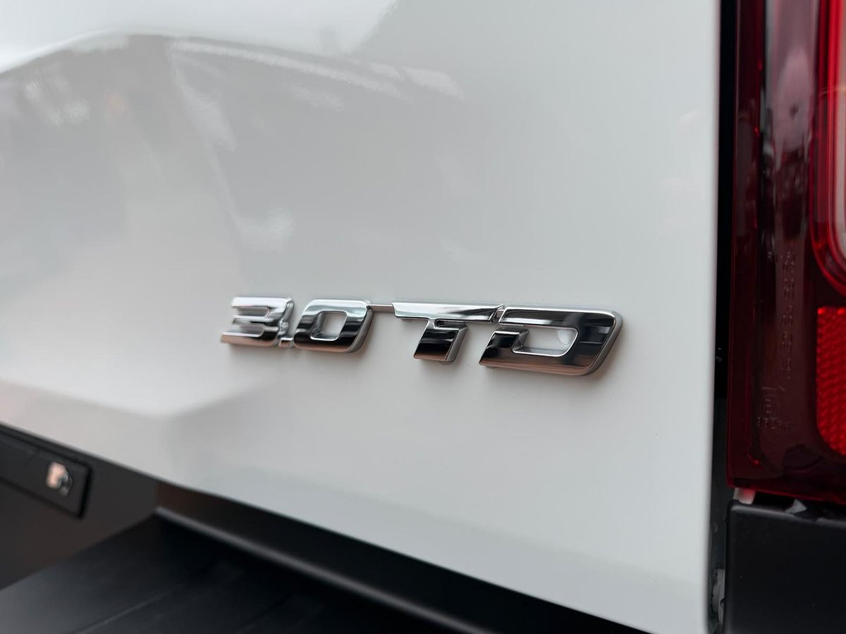 2026 Isuzu D-MAX X-RIDER MY25.5 4X4 Dual Range image 9