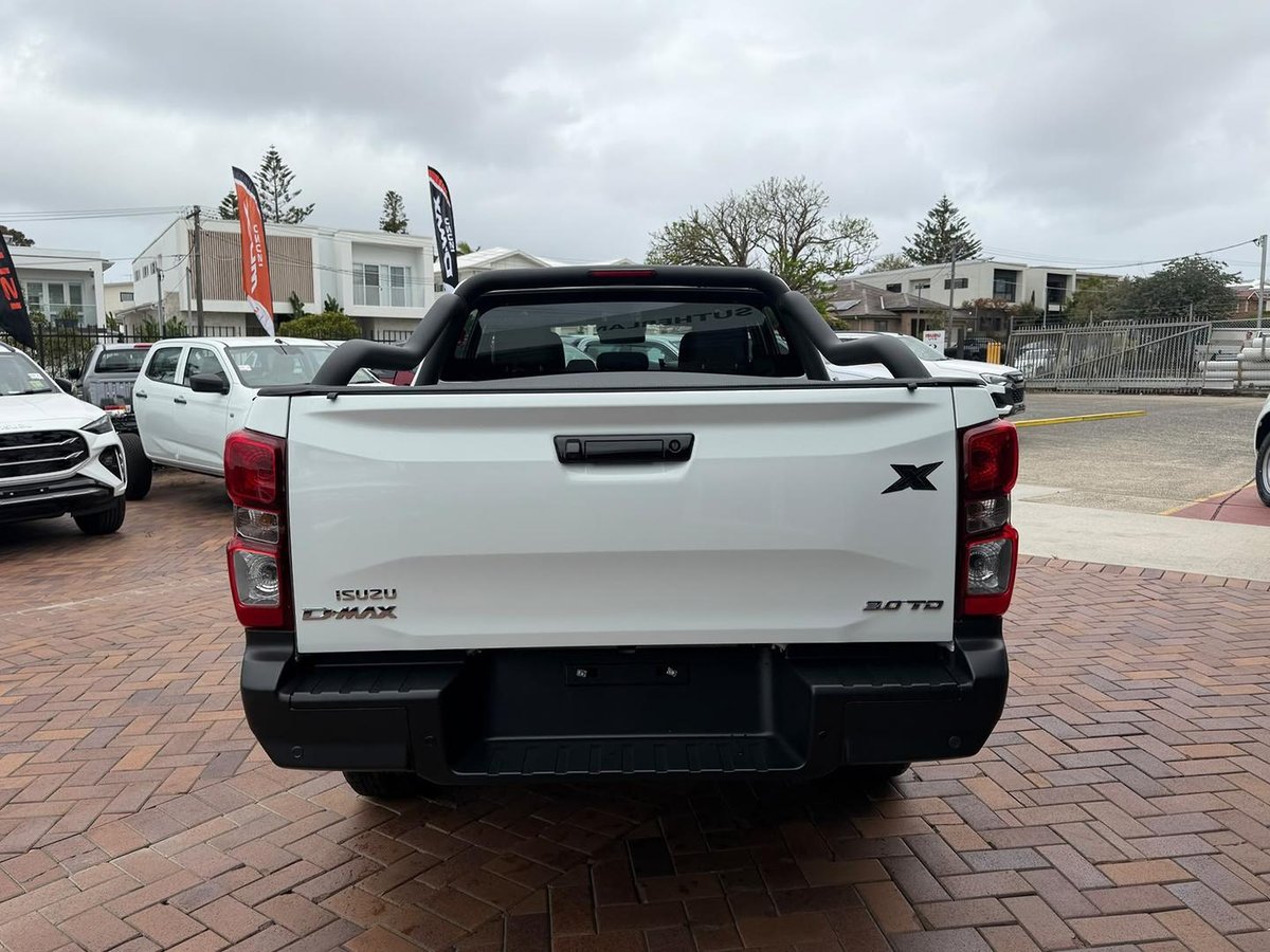 2026 Isuzu D-MAX X-RIDER MY25.5 4X4 Dual Range image 5