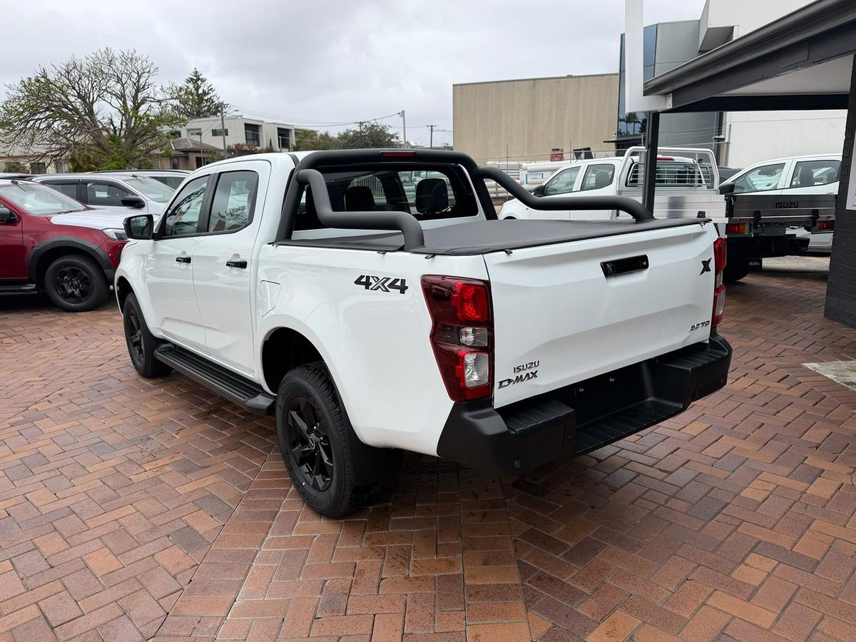 2026 Isuzu D-MAX X-RIDER MY25.5 4X4 Dual Range image 11