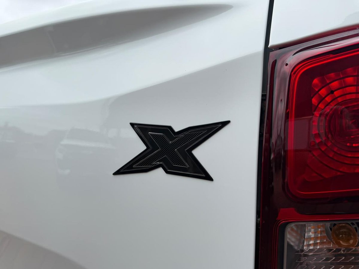 2026 Isuzu D-MAX X-RIDER MY25.5 4X4 Dual Range image 12